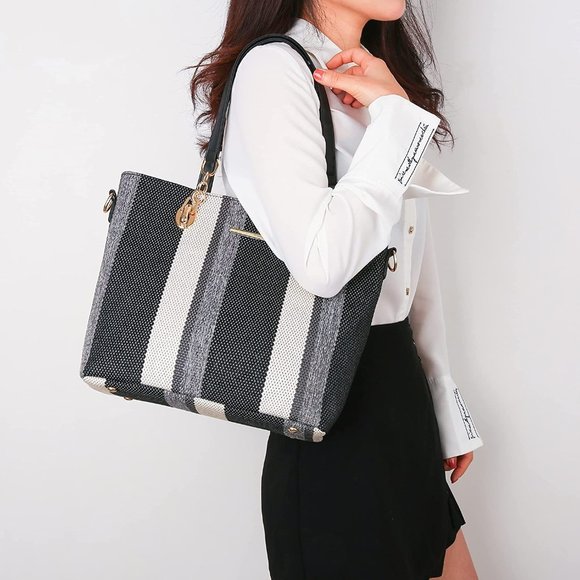 New 6 in 1 bundle * Designer Purses and Handbags - Picture 5 of 11